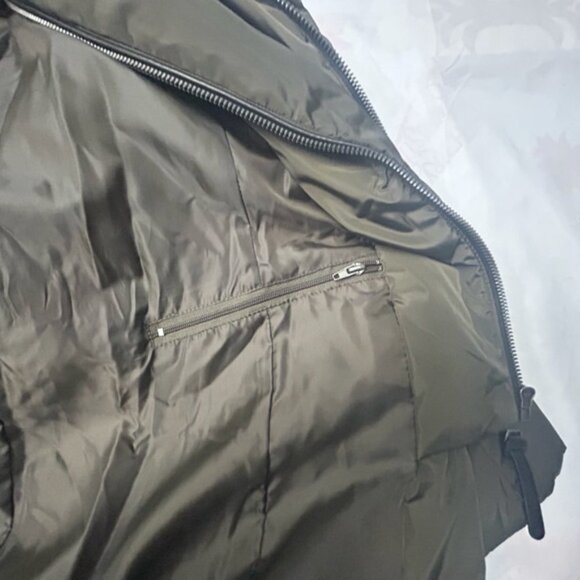 DKNY winter coat - Picture 13 of 14